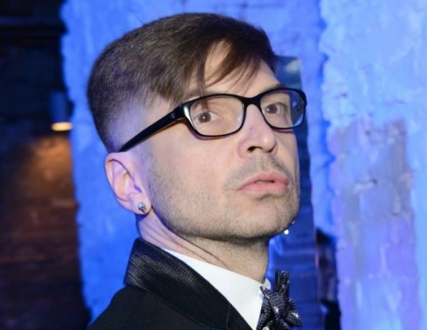 Александр Анатольевич в начале карьеры