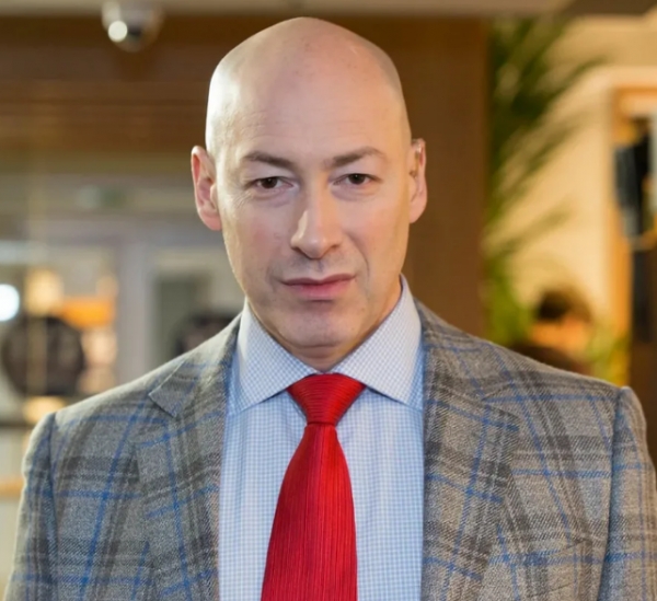 Дмитрий Гордон
