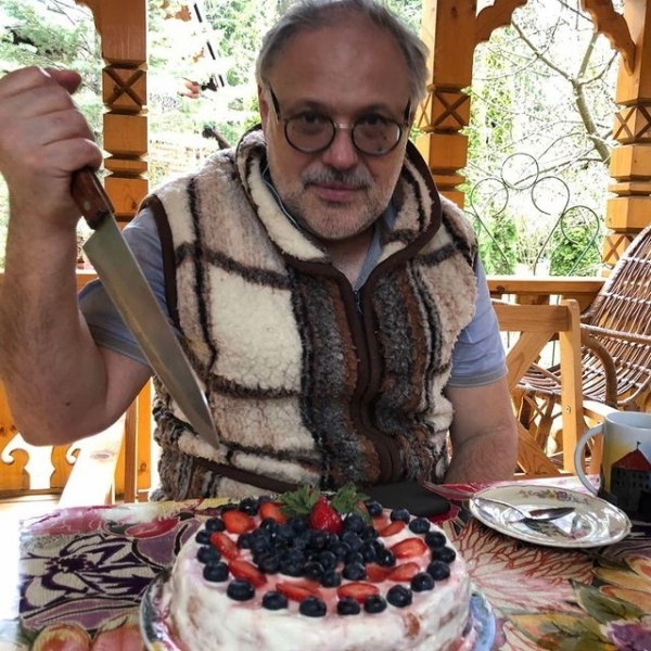 День рождения Михаила Хазина